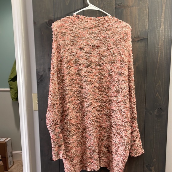 Cardigan - Picture 3 of 4